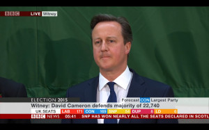 圖為英國媒體BBC直播2015年英國大選投票結果，首相卡梅倫獲得連任。